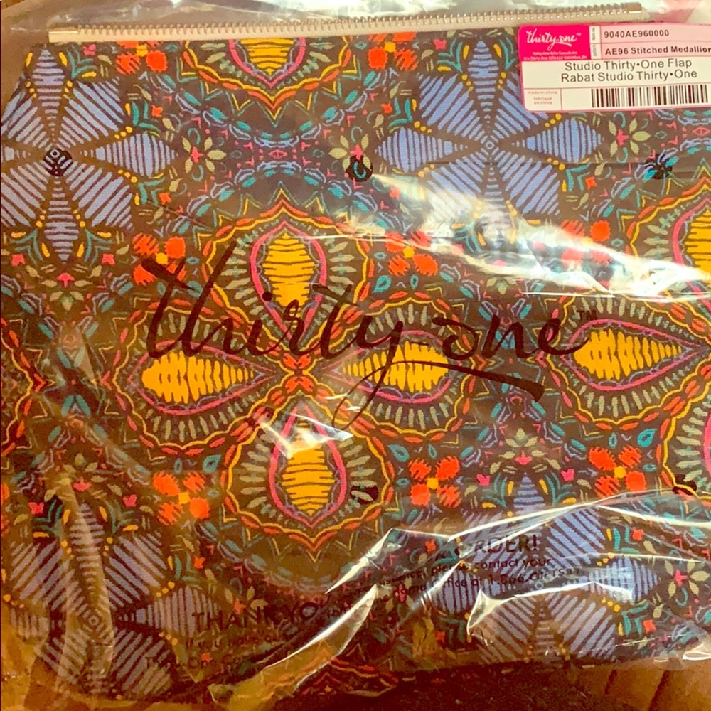 Studio Thirty•One Flap-Stitched Medallion